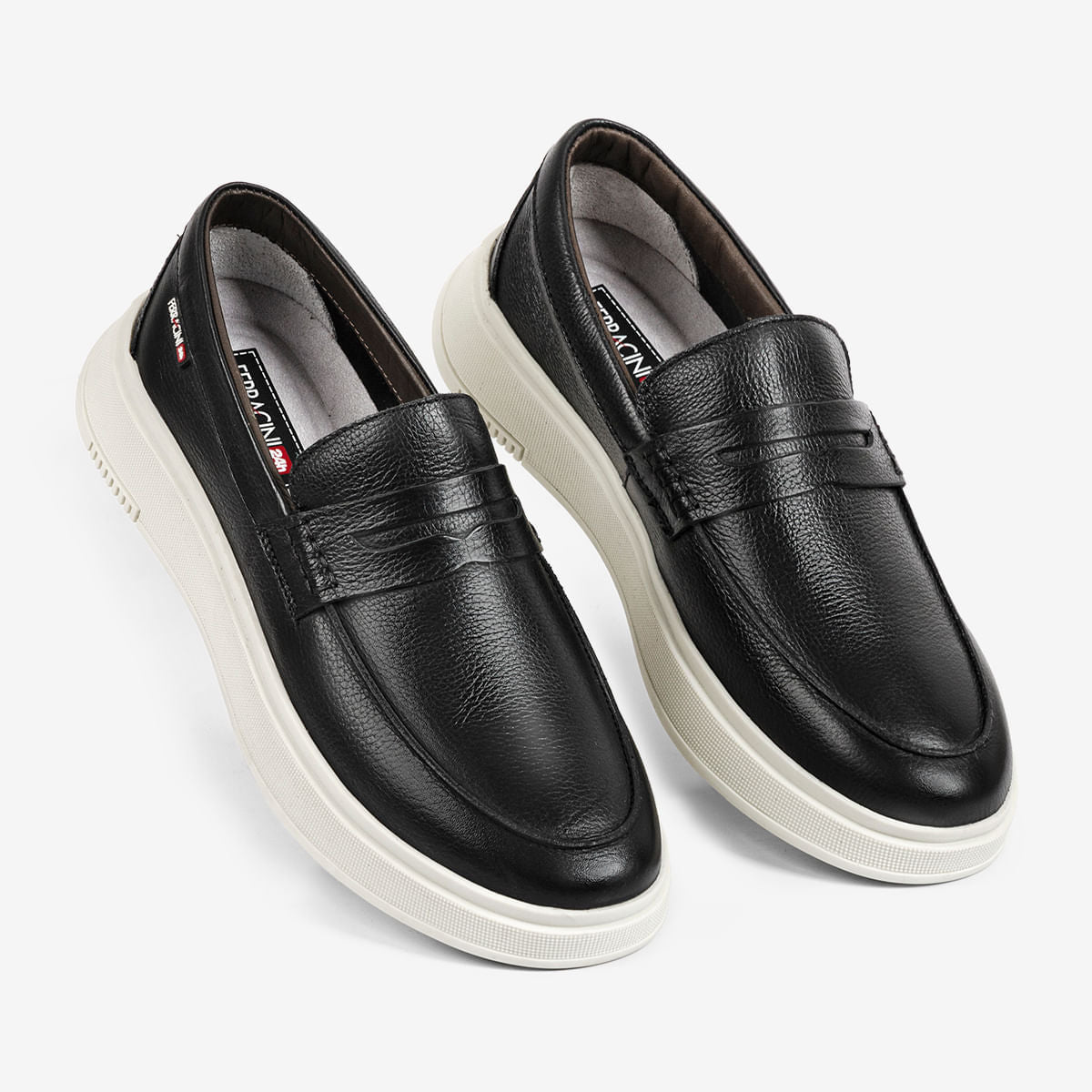 Mocassim Masculino de Couro Preto Logan - Image 2