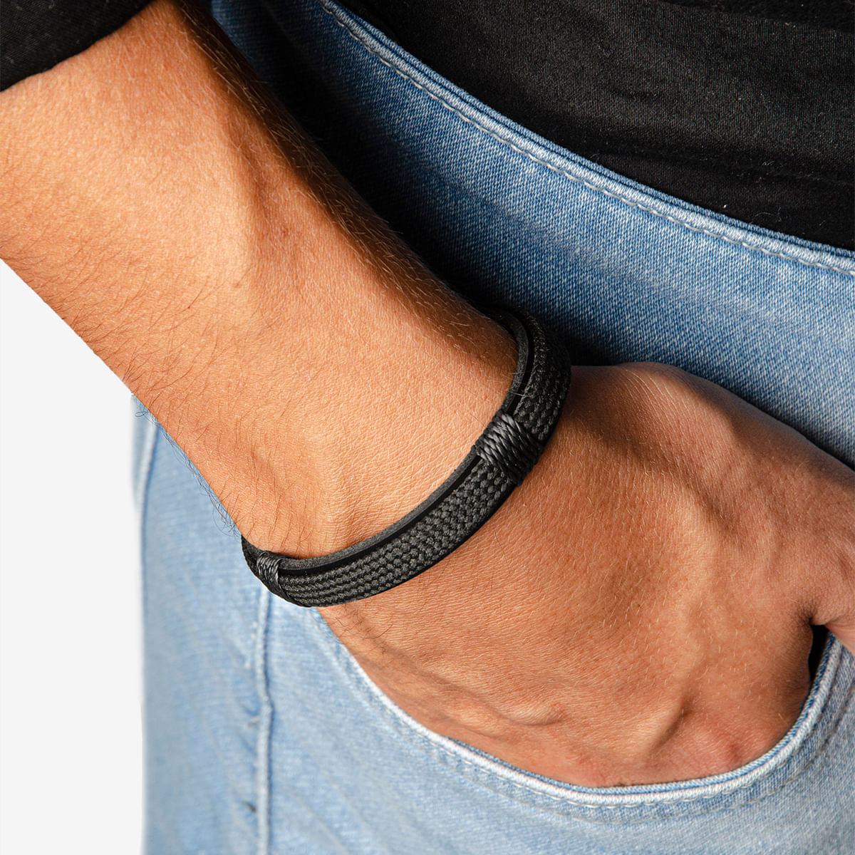 Pulseira Masculina em Couro Preta | Ferracini - Image 2