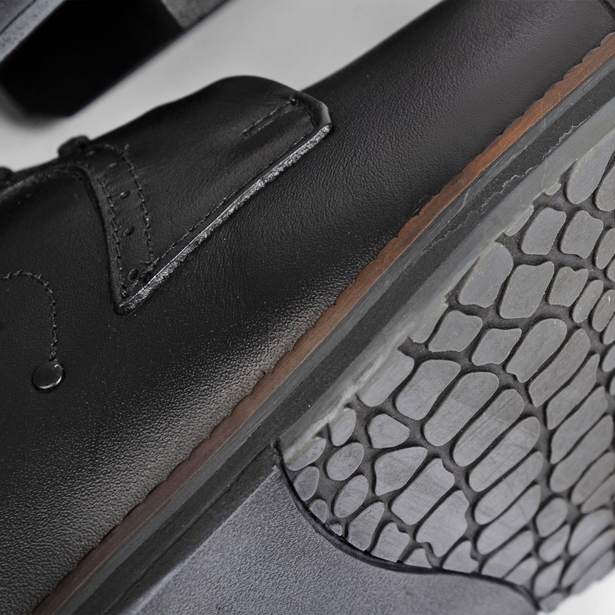 Sapato Masculino de Couro Preto Bentley | Ferracini - Image 4