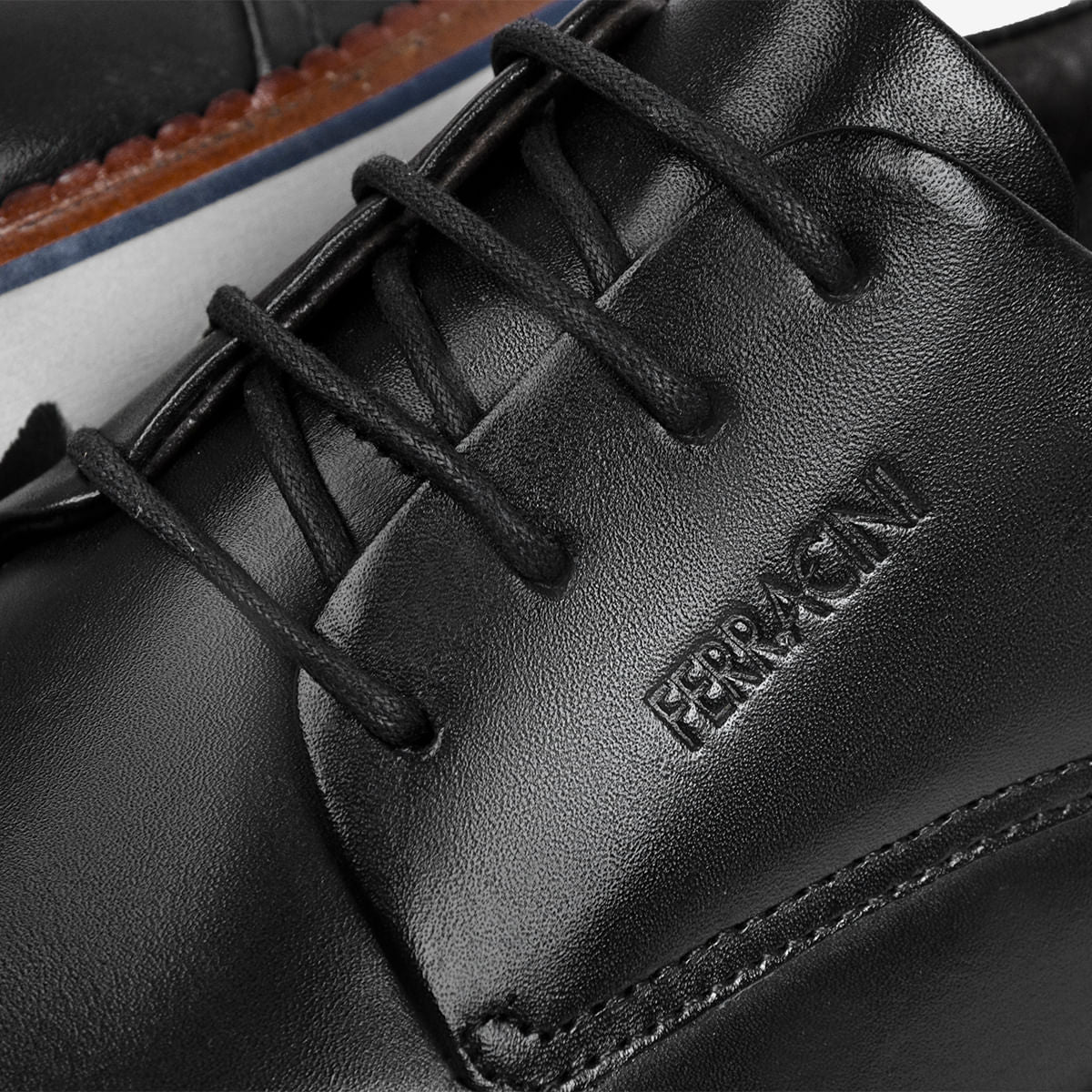 Sapato Masculino de Couro Preto Filadélfia | Ferracini - Image 4