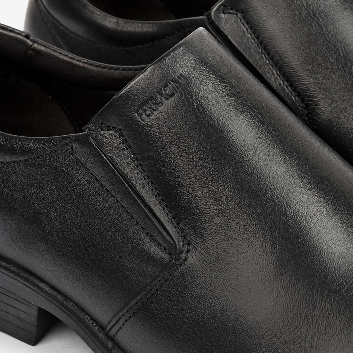 Sapato Masculino de Couro Preto Melnik | Ferracini - Image 4