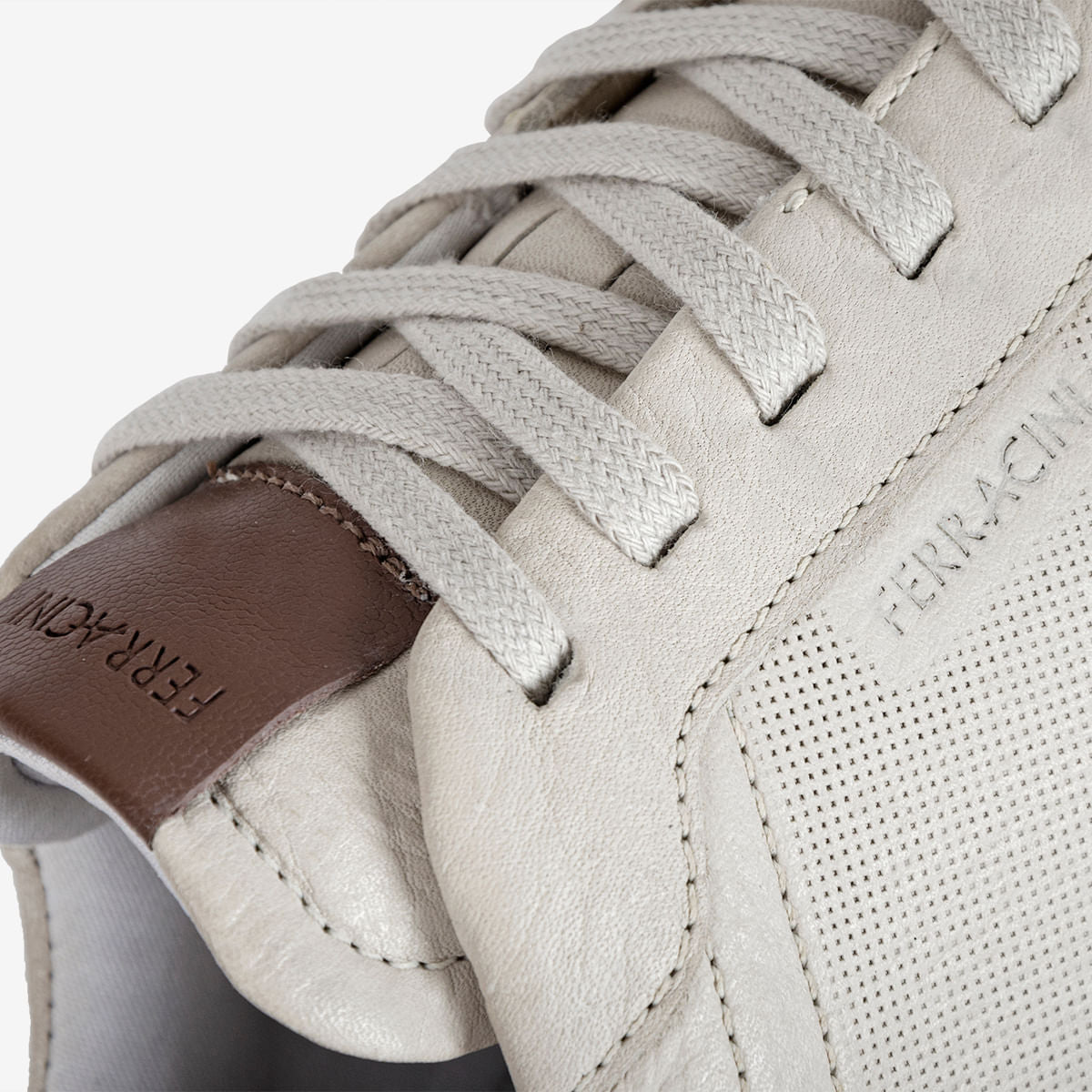 Sneaker Masculino de Couro Off White Speed | Ferracini - Image 5