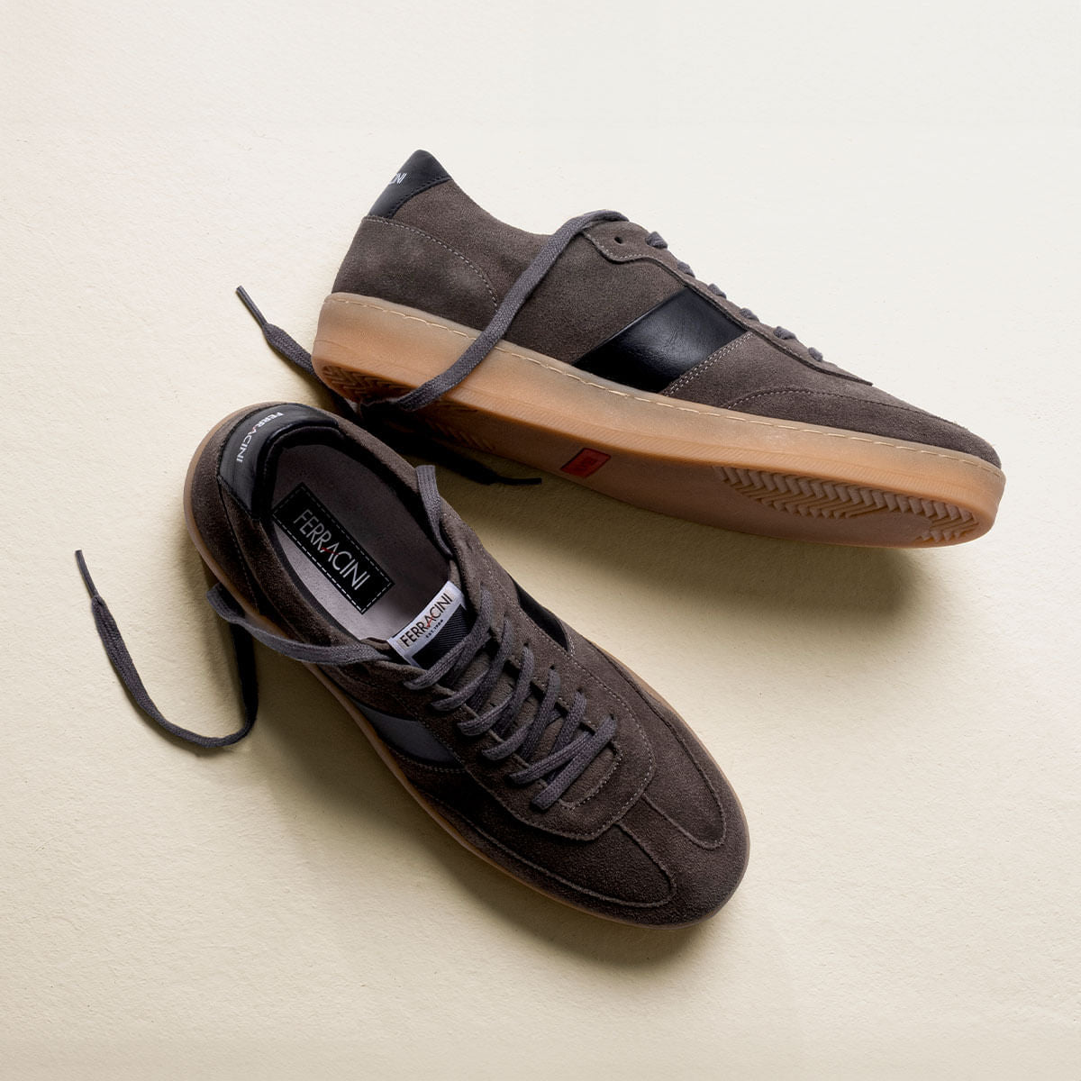 Sneaker Masculino em Camurça Petróleo Ibiza | Ferracini - Image 2